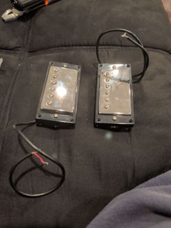Epiphone 650R and 700T ceramic magnet humbucker pickups