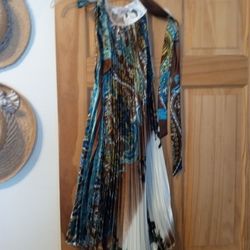 Dress W Belt Beautiful. 