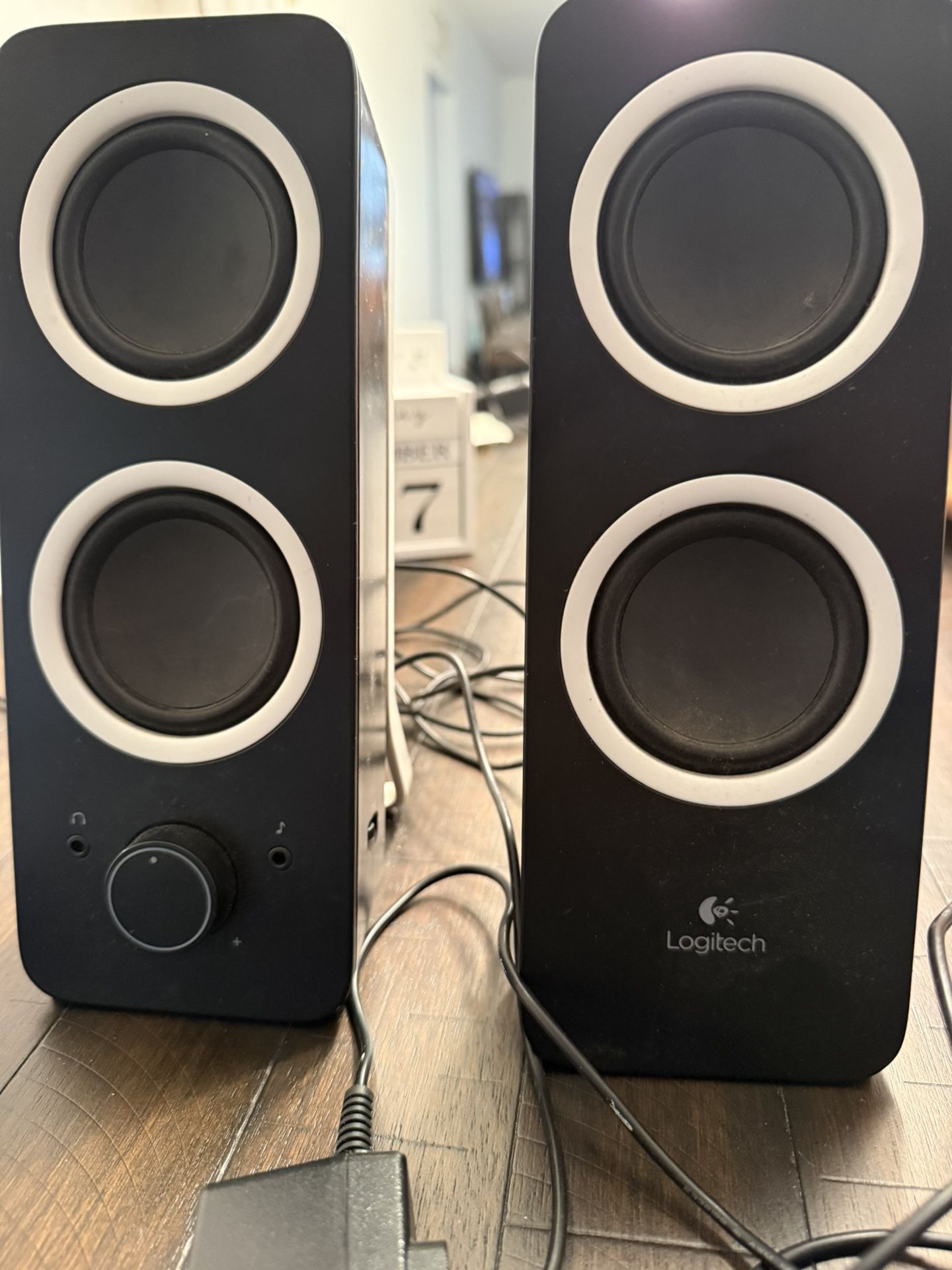 Logitech Computer Speakers