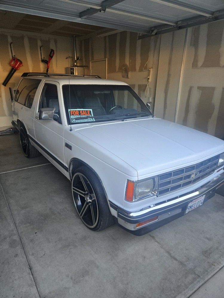 1989 Chevrolet S-10 Blazer