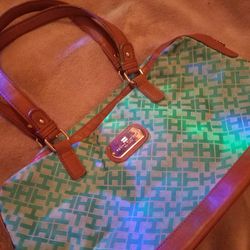 Tommy Hilfiger Blue Purse In Good Condition 