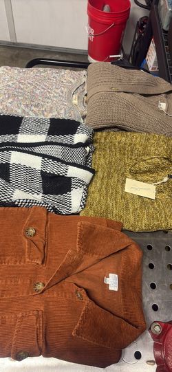 Woman’s Sweaters haul Size XL