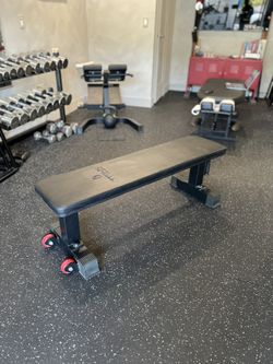 TITAN Flat Bench