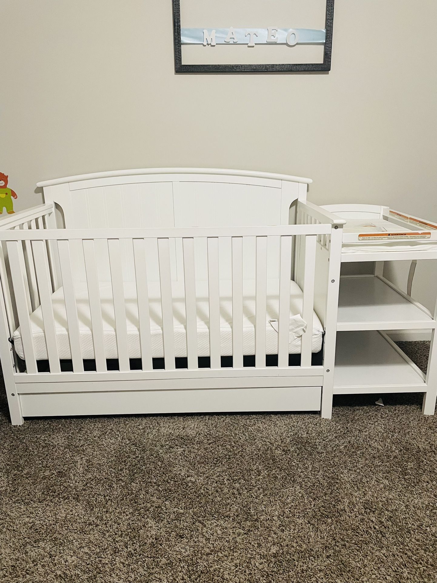 Storkcraft Steveston 5-in-1 Convertible Crib
