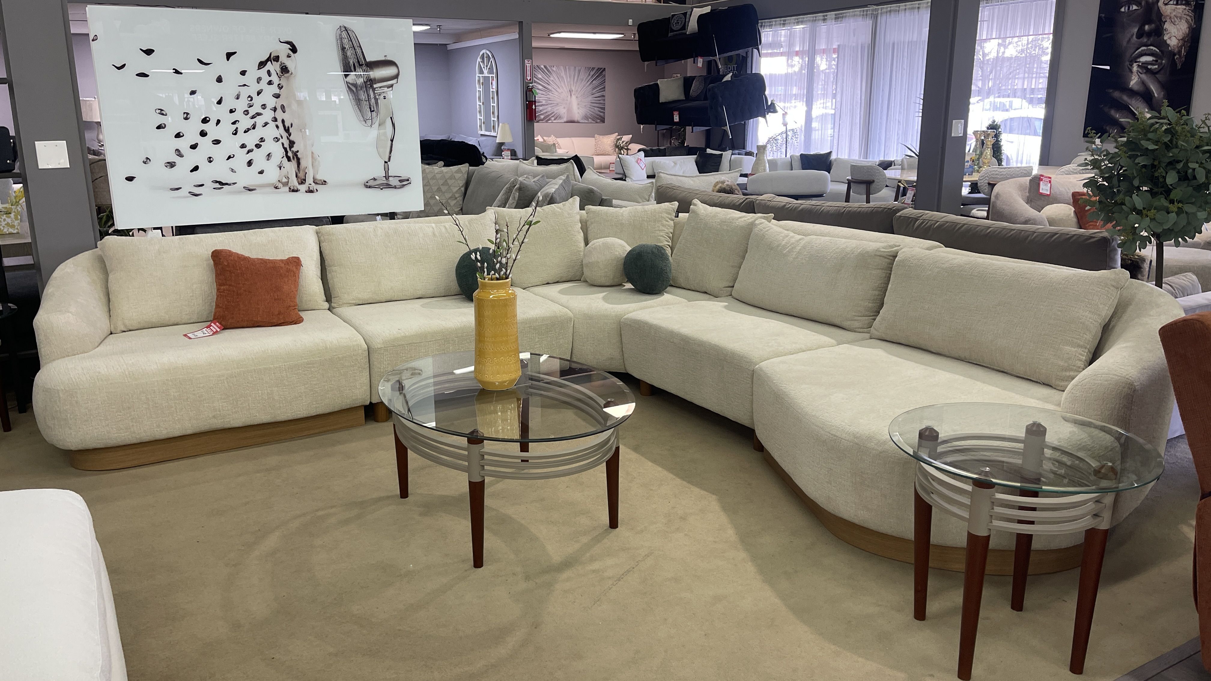 Cream Curved 5-piece Symmetrical Corner Sectional Sofa