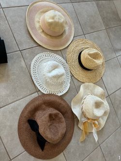 Five hats , free yoga mats