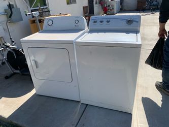 Lavadora y secadora $300