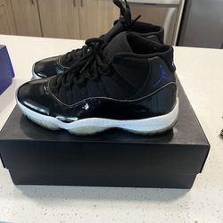 Space Jam Jordan 11’s (2016)