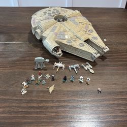 1995 Star Wars Micro Machines Millennium Falcon Playset by Galoob