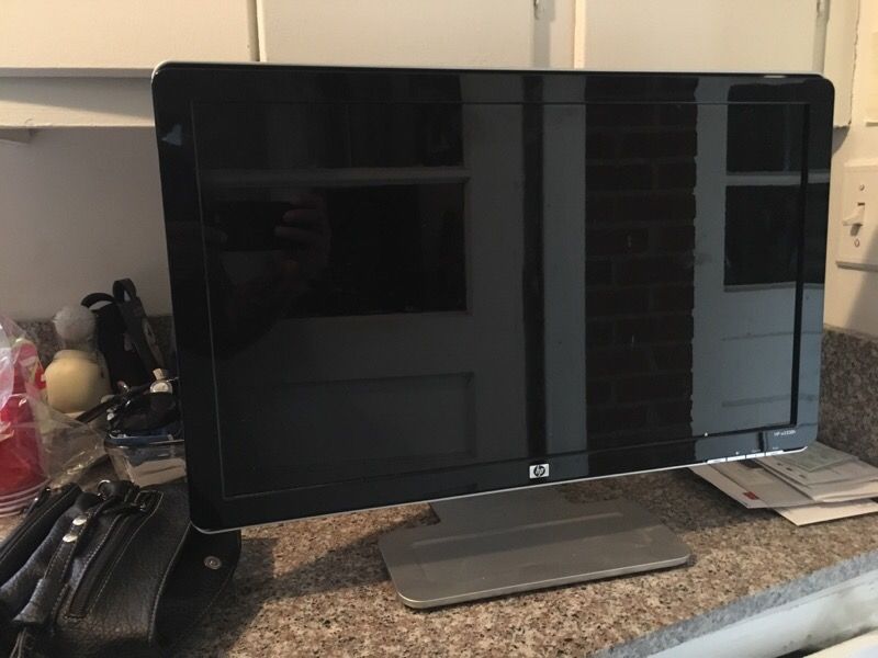 23" HP Wide Screen LCD TFT Monitor