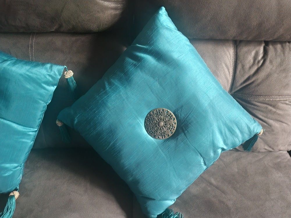 Set Of Decorative Emerald Pillows