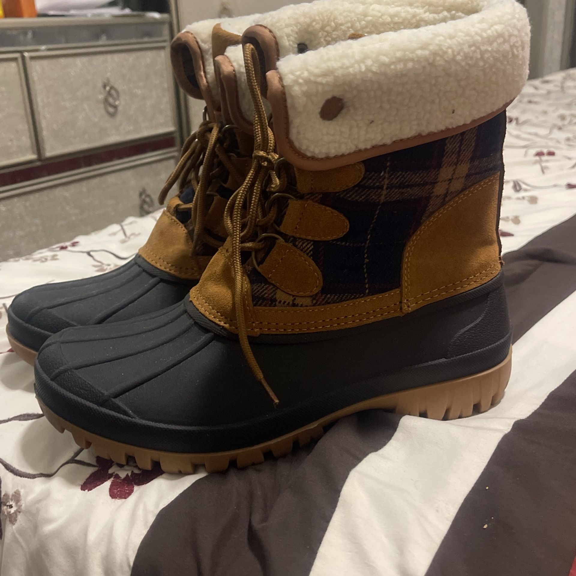 Brown Size 10