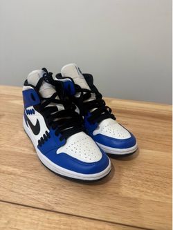 Jordan 1 Mid