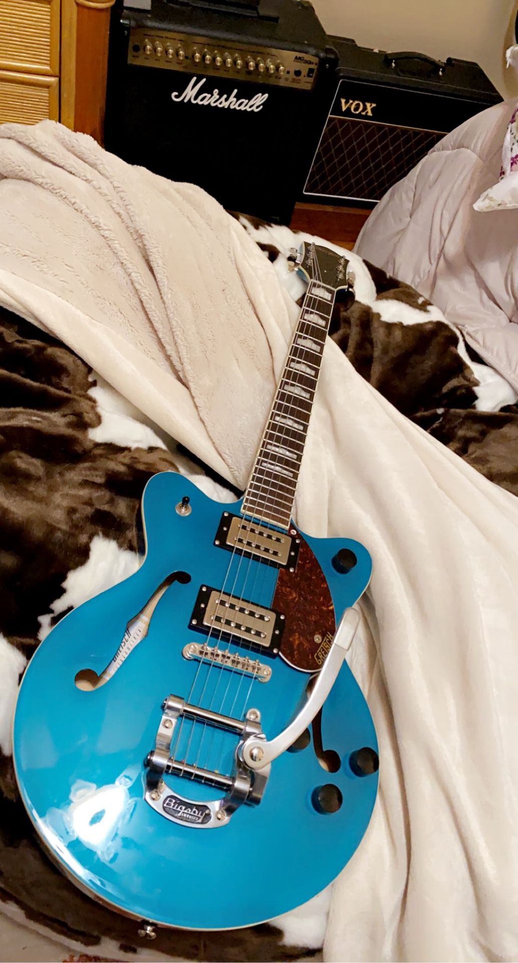 Gretsch Guitars G2657T Streamliner Center Block Jr. Double-Cut with Bigsby Electric Guitar Ocean Turquoise