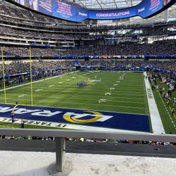 Rams Tickets Vs Seattle Seahawks - Front Row
