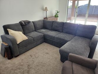 3 Piece Sectional and Recliner