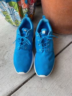 Nike Run running shoes in a "Blue Hero" size 13