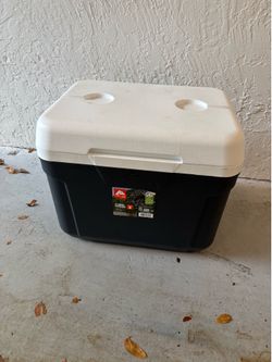 Ozark Trail 30-Quart Cooler — Like New