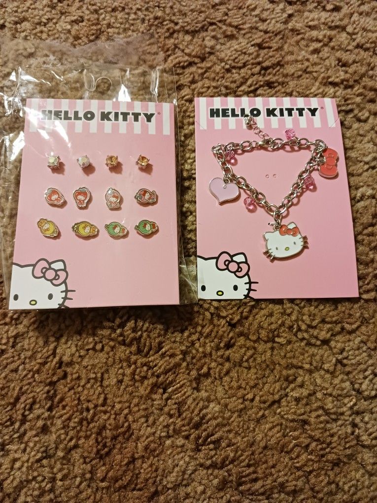 Kids Hello Kitty Bracelet And Earrings 