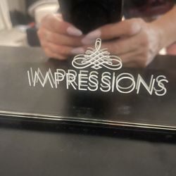 Impressions Vanity 