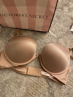 ✨NEW✨ Never Used Victoria Secret Bombshell Plunge Bra Color Nude 