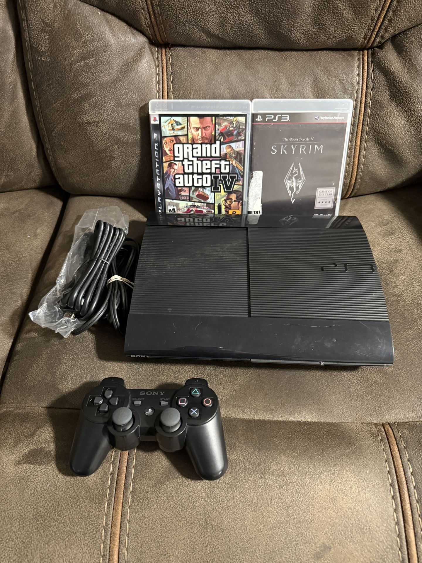 PS3 Super Slim Console                 G34