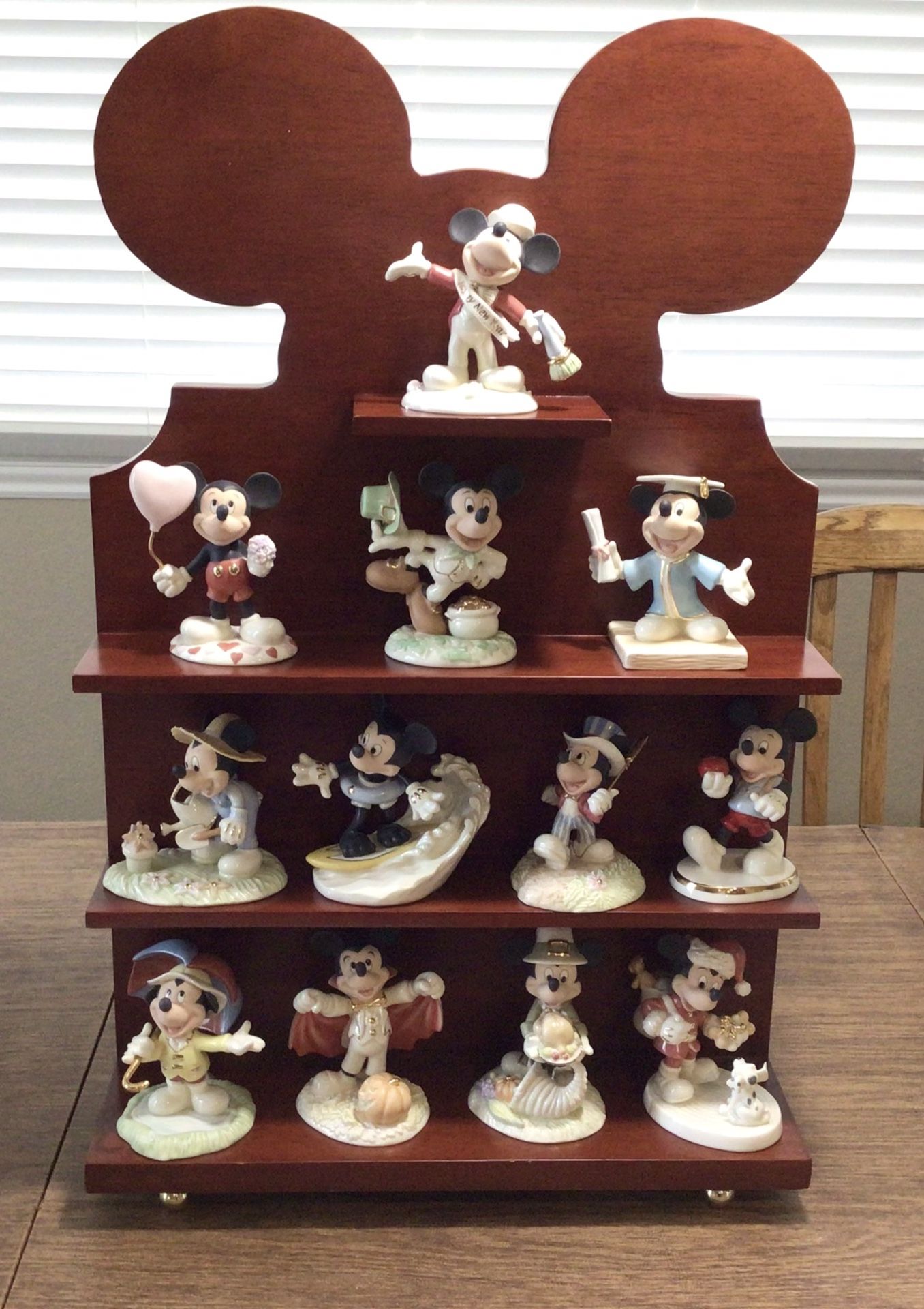 Lenox Walt Disney Mickey Mouse Showcase For All Seasons 12 Figurines …$50 Each