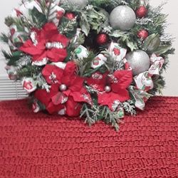 CHRISTMAS WREATH  NEW BEAUTIFUL FOR BUSINESS OR HOME  PICK UP FTPIERCE 