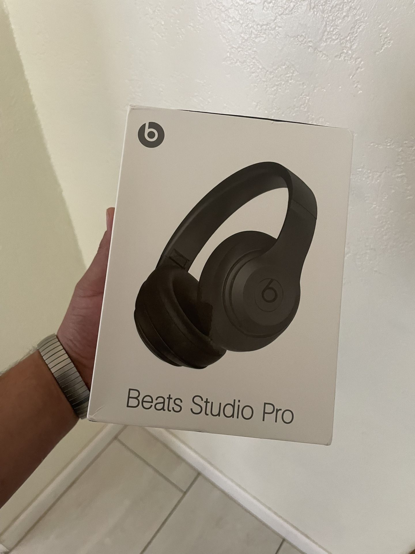 Beats Studio Pro