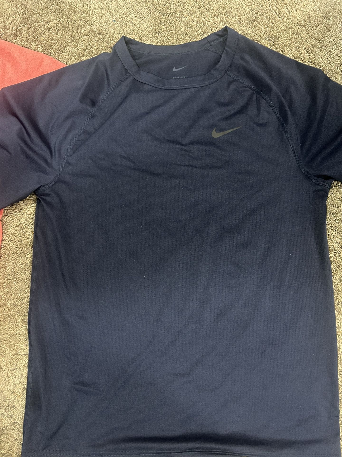 10 Nike Shirts