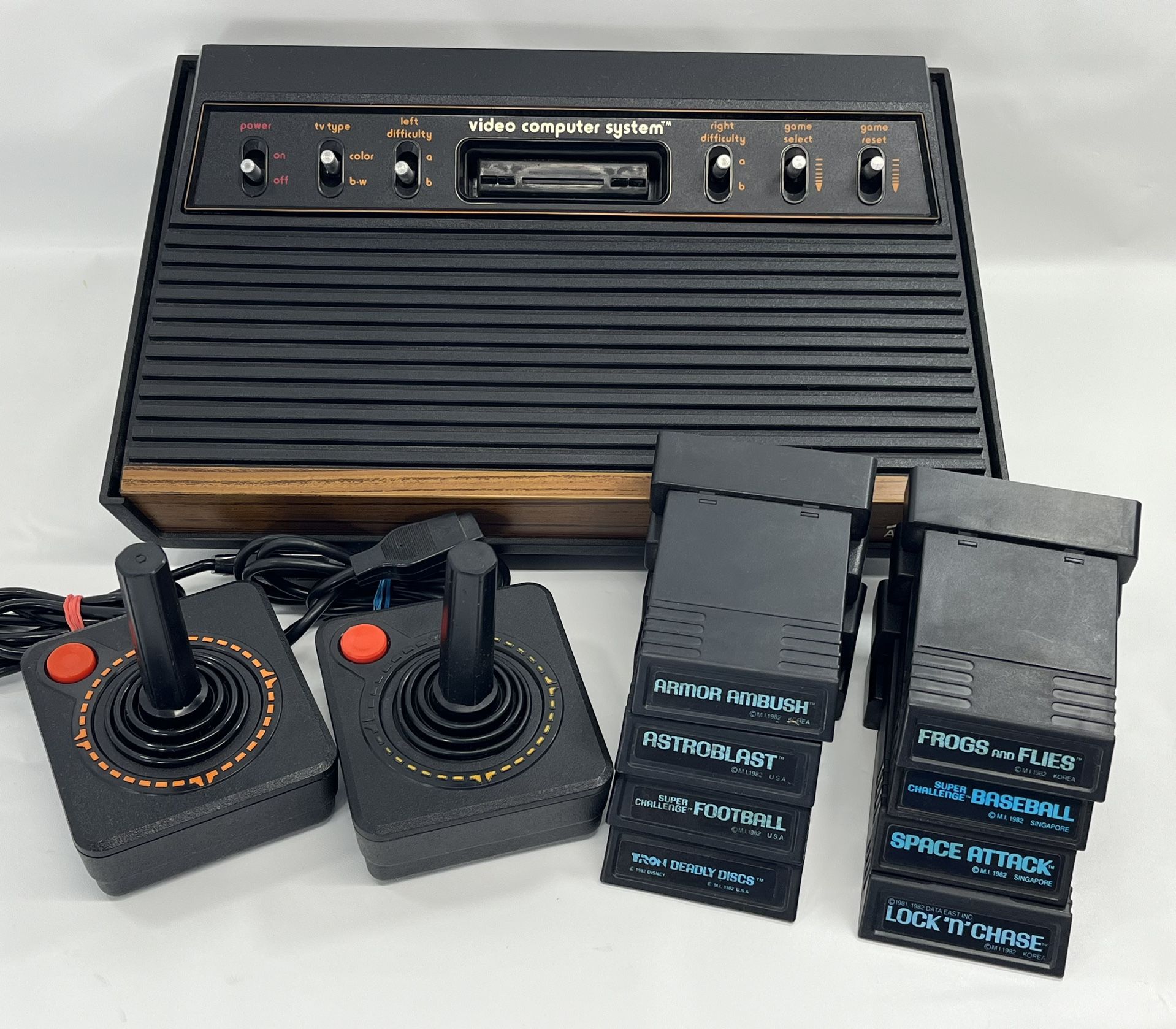 Atari 2600 Six Switch Console With Game Cartridges Light Sixer