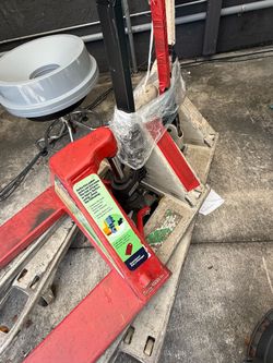 Pallet Jacks $180 each or $500 for 3