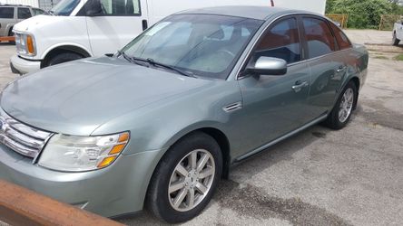 2008 Ford Taurus