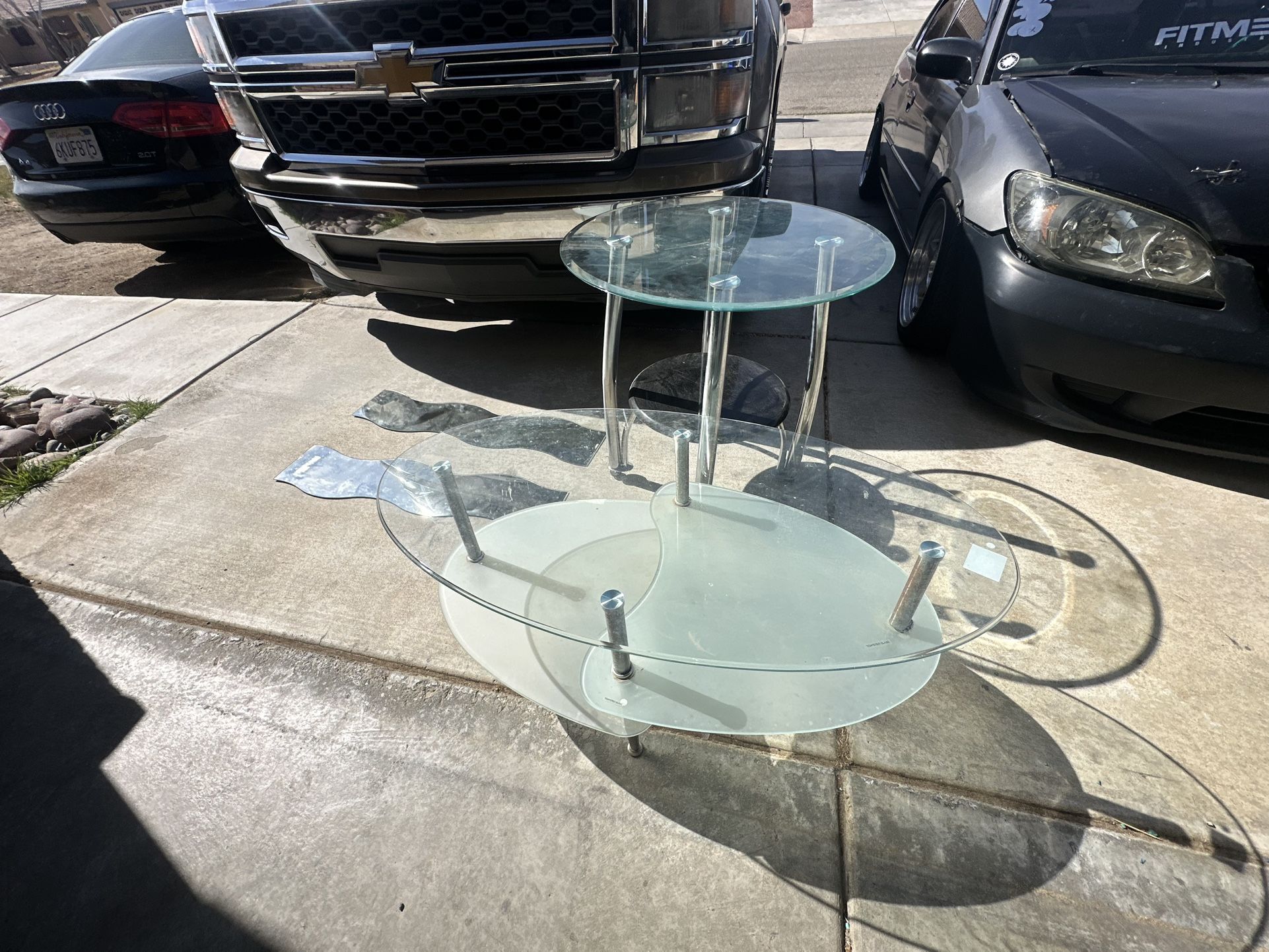 2 Tables And 2 Mirrors Bundle