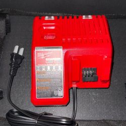 Milwaukee Charger For M12 & M18 Battery’s 