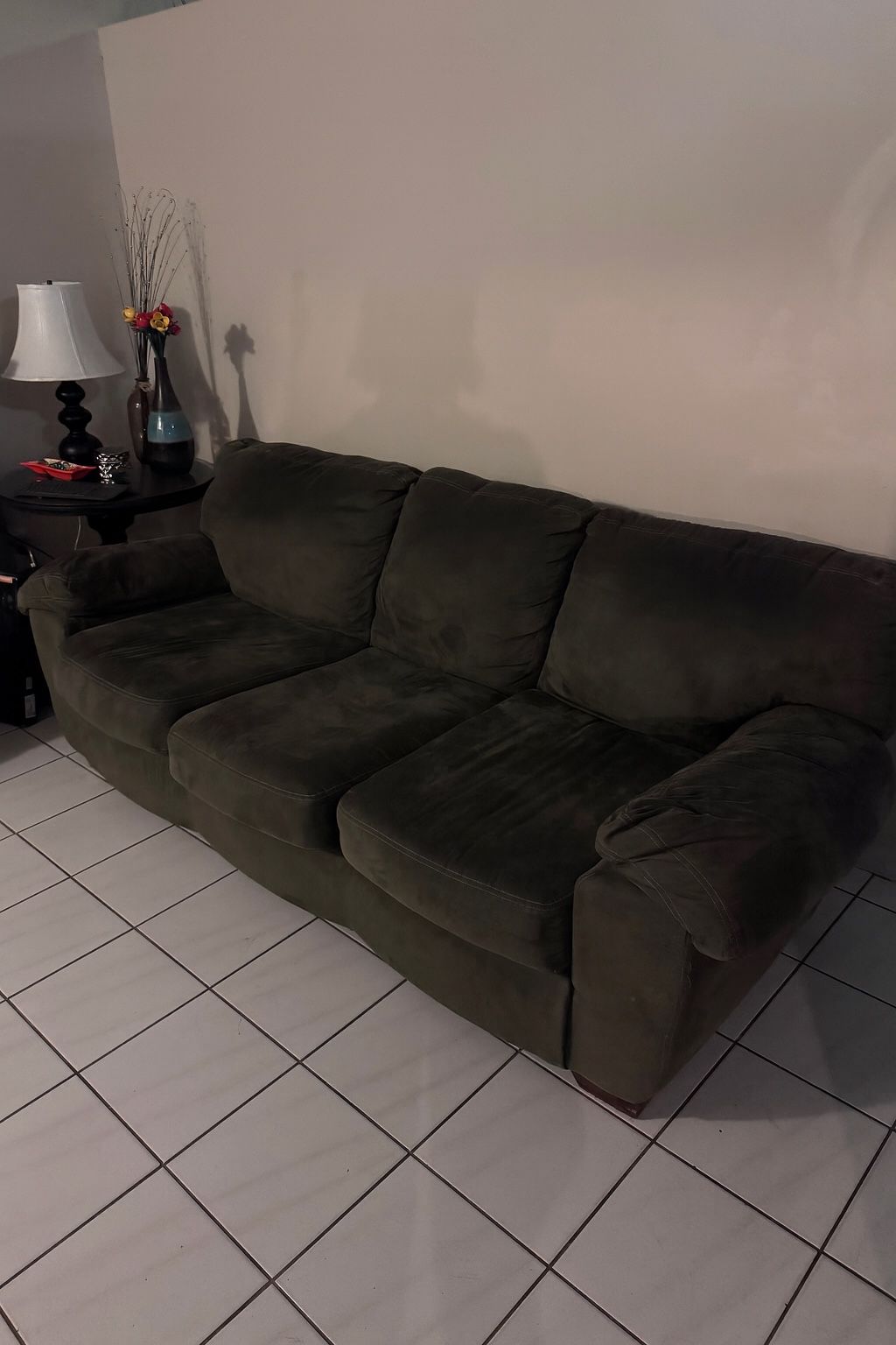 Sofa (Free)