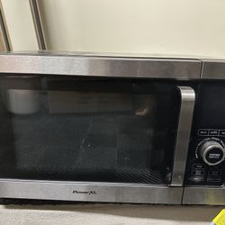 Microwave / Air Fryer 