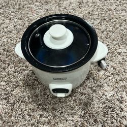 Dash Mini Rice Cooker 