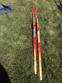 Cross Country Skis Skate