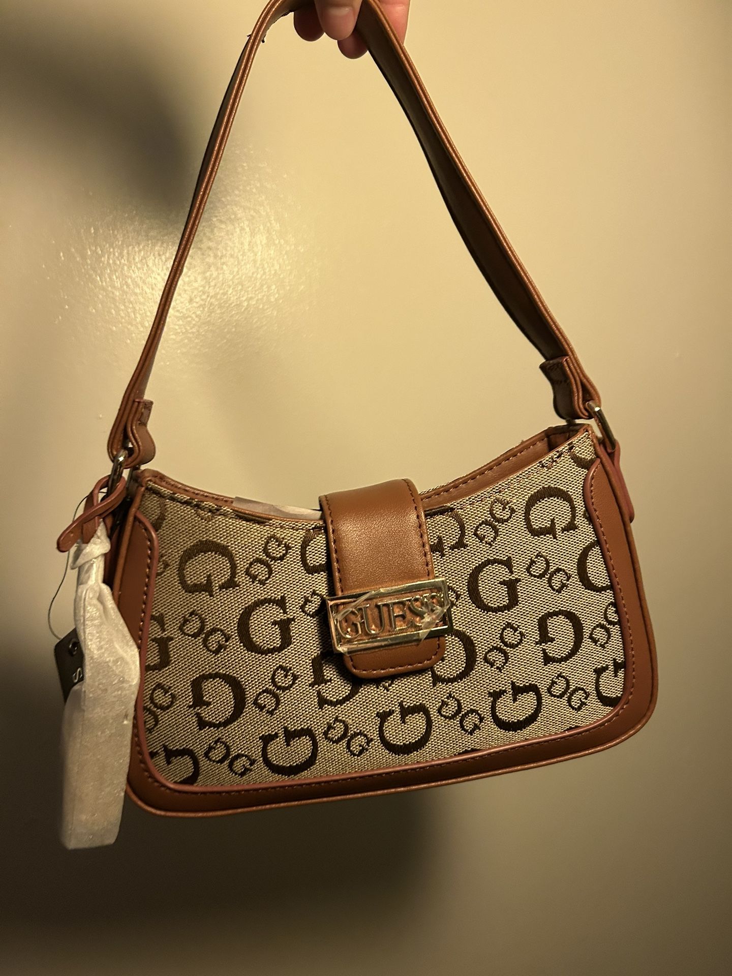 guess Shoulder Bag Brand New 