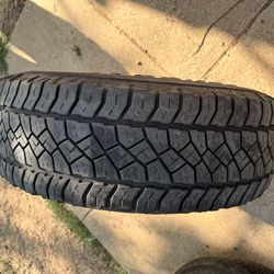 Single Tire GENERAL GRABBER APT 265/70R17 115T.