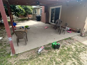 Free concrete chunks