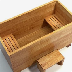 Cedar Soak Tub