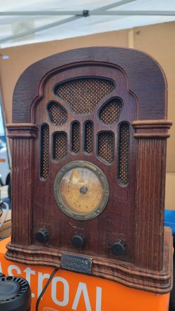 Radio Antique de Madera