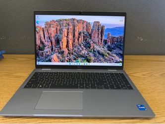 Dell  Precision 3560, core i5- 11th gen