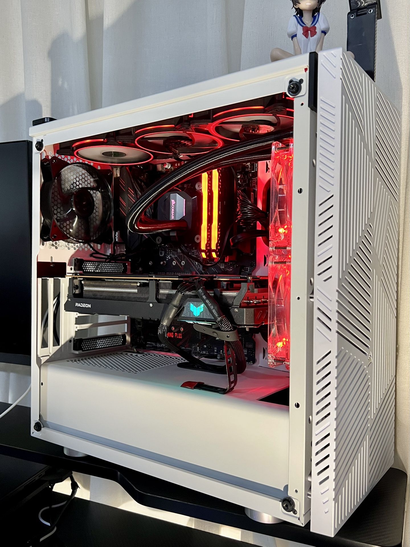 Gaming PC Tower (RX 6800, 32GB RGB, 1200W Platinum) + 1440p 144Hz Monitor + Razer/Redragon Bundle