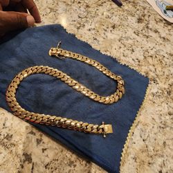 251 Grams 10 Kt Gold Miami Cuban 14.5 MM 22" Link