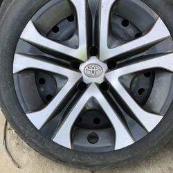 Toyota Hubcaps 