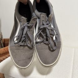 Vans Old Skool Sneakers- Size 8
