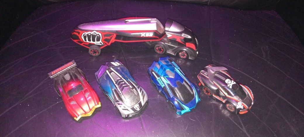 Set Of 5 Original Track Racing Car Set